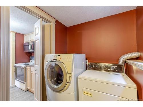 822 Douglas Ave, Fredericton, NB 