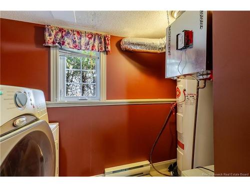 822 Douglas Ave, Fredericton, NB 