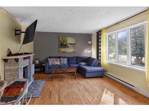 2 Pleasantview St, Lutes Mountain, NB 