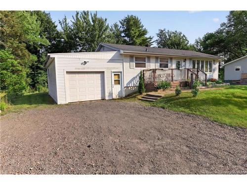 2 Pleasantview St, Lutes Mountain, NB 