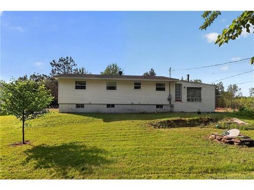 2 Pleasantview St, Lutes Mountain, NB 