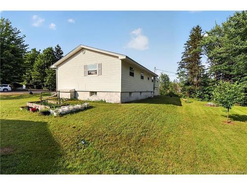 2 Pleasantview St, Lutes Mountain, NB 