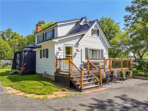 26 Tracy St, Mcadam, NB 