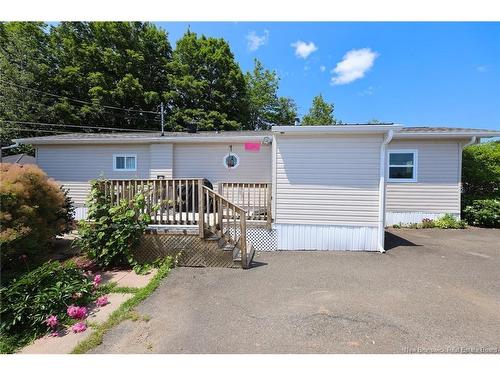 425 Kingsley Rd, Douglas, NB 