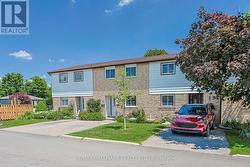 2 - 59 MAPLE AVENUE Halton Hills, ON L7G 1X8