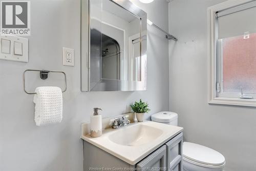 870 St. Louis, Windsor, ON 