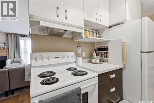310C 3302 33Rd Street W, Saskatoon, SK - Indoor Photo Showing Kitchen