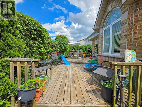 65 Mccaffery Crescent, St. Catharines (Rykert/Vansickle), ON 