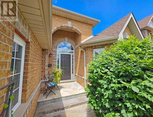 65 Mccaffery Crescent, St. Catharines (Rykert/Vansickle), ON 
