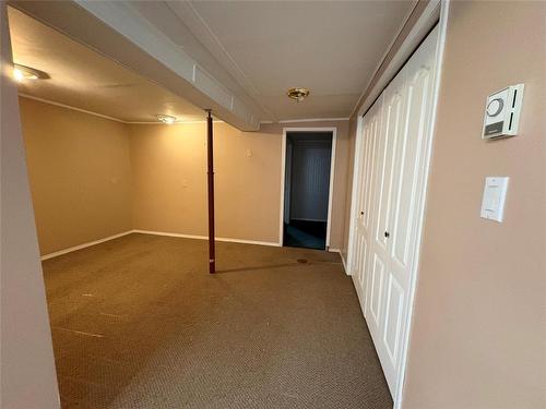 215 Rossmore Avenue, Killarney, MB 