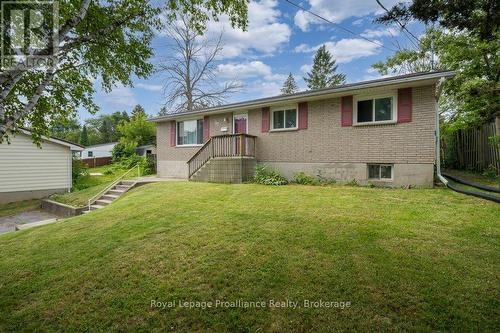 92 WALLBRIDGE CRESCENT  Belleville (Belleville Ward), ON K8P 1Z4