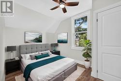 virtually staged - 