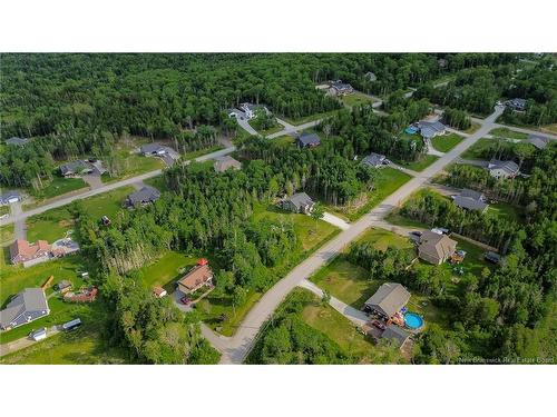 18 Castlewood Dr, Hampton, NB 