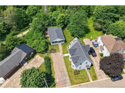 12-12A Weldon St, Sackville, NB 