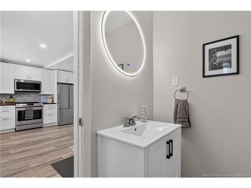 12-12A Weldon St, Sackville, NB 