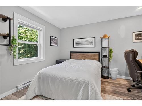 12-12A Weldon St, Sackville, NB 