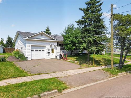 9 Keenan Dr, Moncton, NB 
