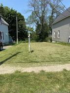 15 Carlyle ST  Moncton, NB E1C 4R7