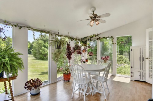 Véranda - 157 128E Avenue, Saint-Hippolyte, QC - Indoor Photo Showing Dining Room