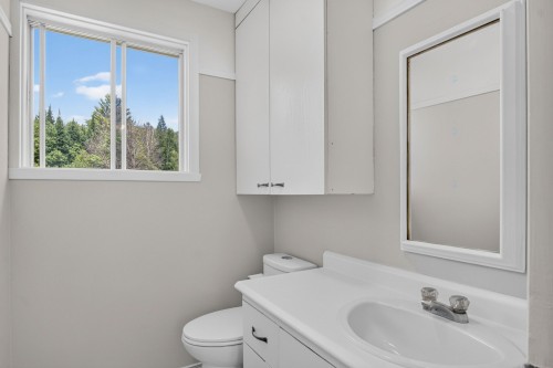 Salle d'eau - 157 128E Avenue, Saint-Hippolyte, QC - Indoor Photo Showing Bathroom