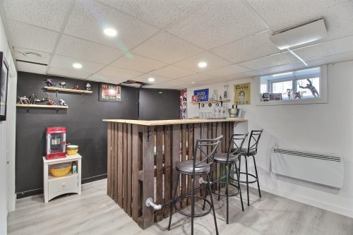 Bar - 258 15E Rue, Val-D'Or, QC - Indoor
