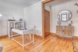 Salon - 