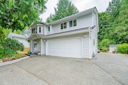 875 Brookfield Dr Nanaimo, BC V9R 6P1