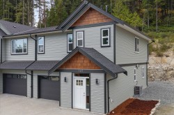 169 Hunter Way Ladysmith, BC V9G 1N4
