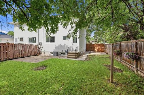 308 Lake Ridge Rd, Winnipeg, MB 
