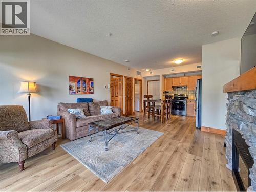 701 14A Crescent Unit# 102, Invermere, BC 