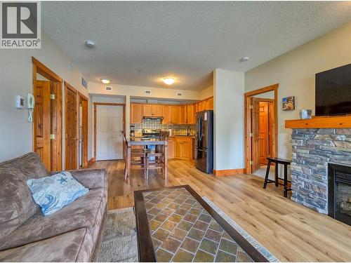 701 14A Crescent Unit# 102, Invermere, BC 