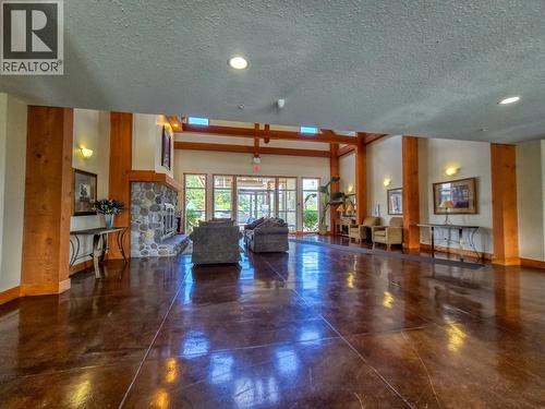 701 14A Crescent Unit# 102, Invermere, BC 