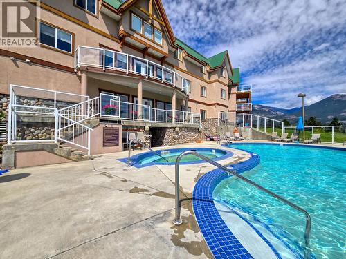 701 14A Crescent Unit# 102, Invermere, BC 