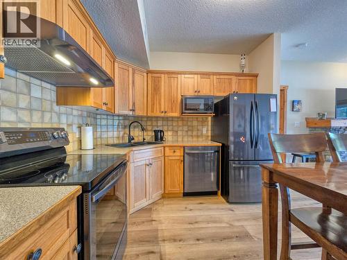 701 14A Crescent Unit# 102, Invermere, BC 