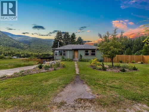 3177 SLOCAN PARK Road  Slocan Park, BC V0G 2E0