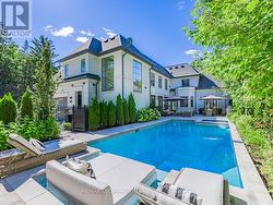 393 MAPLE GROVE DRIVE Oakville, ON L6J 4V8