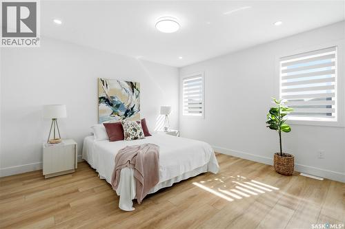 275 Dziadyk Manor, Saskatoon, SK 