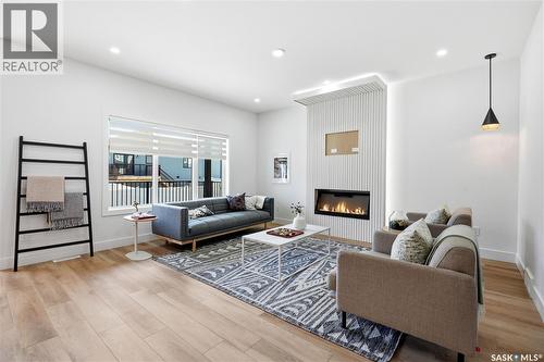 275 Dziadyk Manor, Saskatoon, SK 