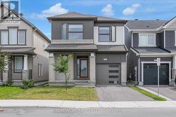 104 UNITY PLACE Ottawa, ON K2S 2Y8