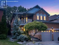96 ESTATE GARDEN DRIVE Richmond Hill, ON L4E 3V6
