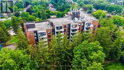 401 - 260 SHELDON AVENUE N  Kitchener, ON N2H 6P2