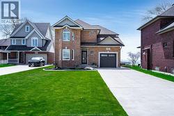 533 Cumberland WAY  Colchester, ON N0R 1G0