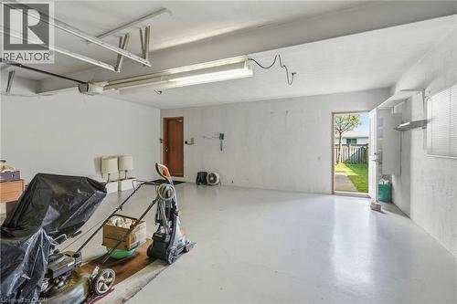 11 Tanera Crescent, St. Catharines, ON - Indoor Photo Showing Garage