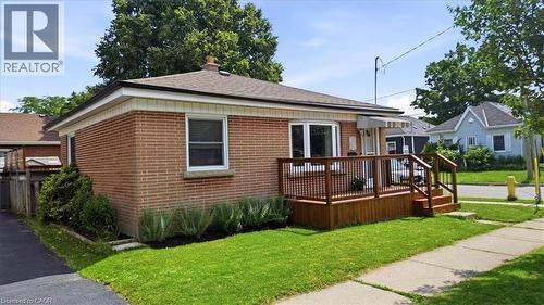 166 CATHARINE Avenue  Brantford, ON N3T 1Y7