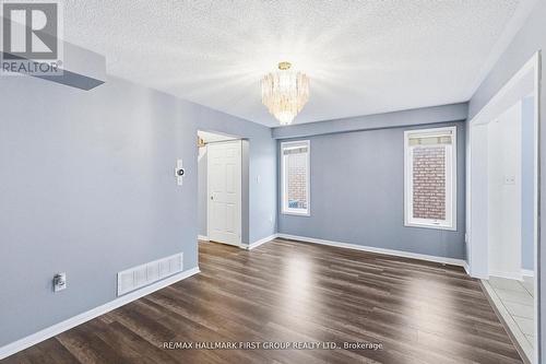 32 Samandria Avenue, Whitby, ON 