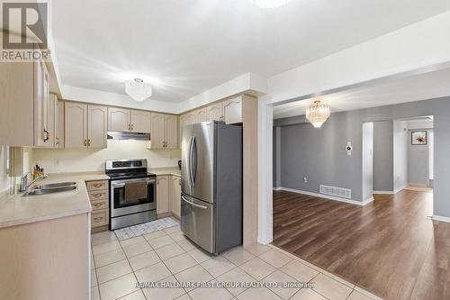 32 Samandria Avenue, Whitby, ON 