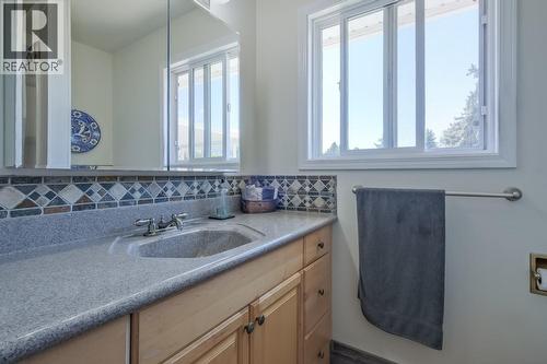 709 Bartlett Drive, Penticton, BC 