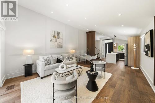1495 Thetford Court, Mississauga, ON 