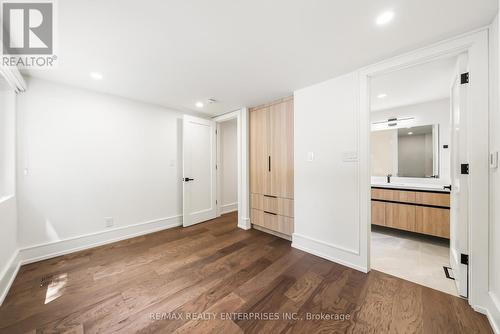 1495 Thetford Court, Mississauga, ON 