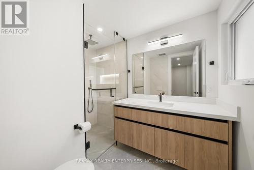 1495 Thetford Court, Mississauga, ON 